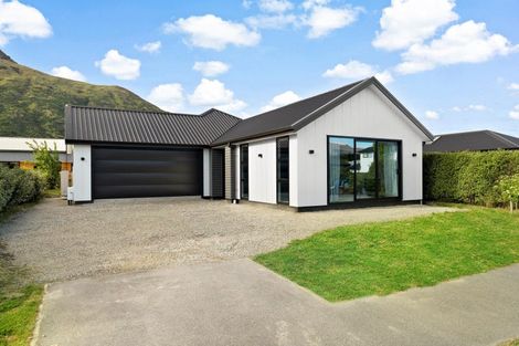 Photo of property in 14 Cheltenham Road, Lower Shotover, Queenstown, 9304