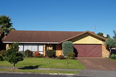 Photo of property in 40 Orangewood Drive, Northpark, Auckland, 2013