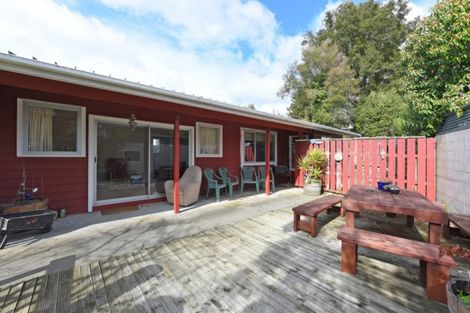 Photo of property in 12 Fendalton Crescent, Pinehaven, Upper Hutt, 5019