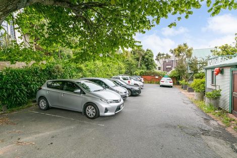 Photo of property in 230b Tinakori Road, Thorndon, Wellington, 6011