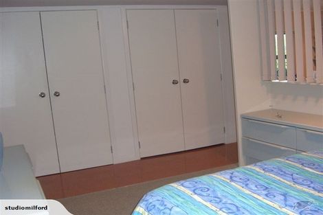 Photo of property in 7 Peter Terrace, Castor Bay, Auckland, 0620