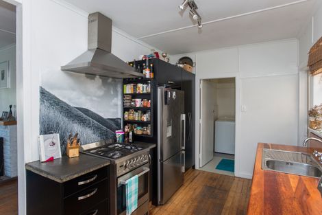 Photo of property in 79 Awapuni Road, Awapuni, Gisborne, 4010