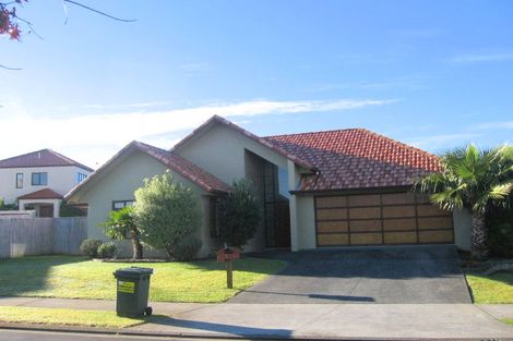 Photo of property in 1 Nad Place, East Tamaki Heights, Auckland, 2016