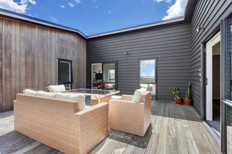 Photo of property in 27 Longview Street, Mangawhai, 0505