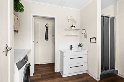 Photo of property in 2/1103 Outram Road, Akina, Hastings, 4122