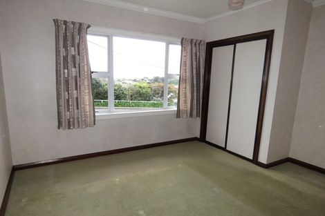 Photo of property in 7 Lismore Street, Strandon, New Plymouth, 4312