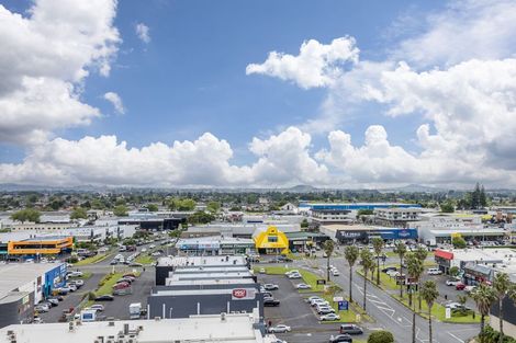 Photo of property in The Rennaissance, 9d/18 Ronwood Avenue, Manukau, Auckland, 2104