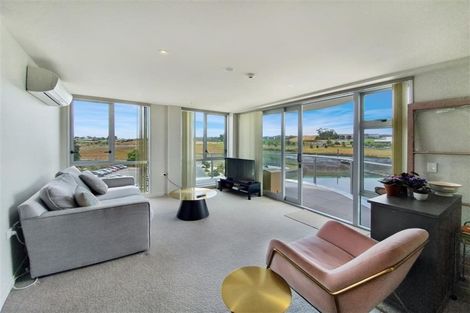 Photo of property in 604/27 Don Mckinnon Drive, Albany, Auckland, 0632