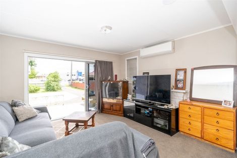 Photo of property in 39 Tuhikaramea Road, Dinsdale, Hamilton, 3204
