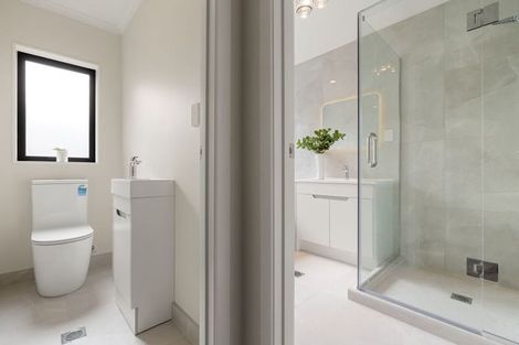 Photo of property in 18 Mount View Road, Melville, Hamilton, 3206