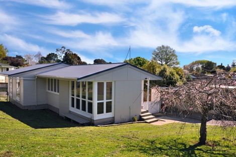 Photo of property in 1 Tawa Place, Waiuku, 2123