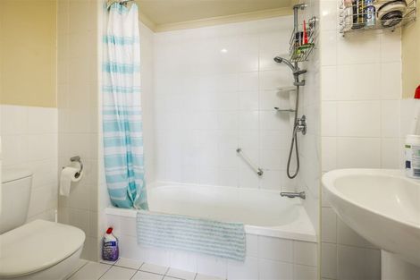 Photo of property in The Rennaissance, 10e/18 Ronwood Avenue, Manukau, Auckland, 2104
