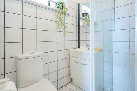 Photo of property in 41 Golf Road, Paraparaumu Beach, Paraparaumu, 5032