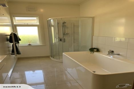 Photo of property in 21 Lincoln Avenue, Epuni, Lower Hutt, 5011