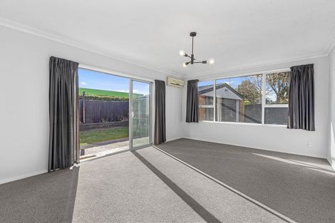 Photo of property in 2/110b Withells Road, Avonhead, Christchurch, 8042