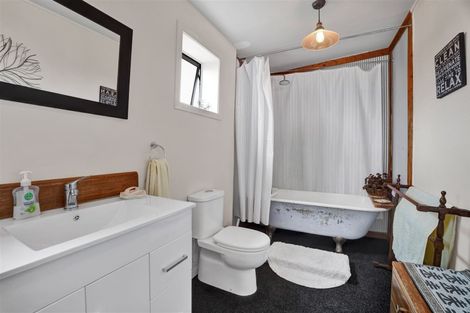 Photo of property in 172 Whakamara Road, Manutahi, Hawera, 4672