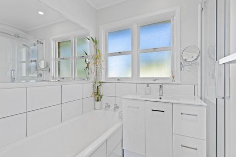 Photo of property in 34 Windsor Road, Bellevue, Tauranga, 3110