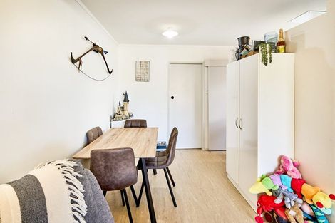 Photo of property in 26b Viewmont Drive, Harbour View, Lower Hutt, 5010