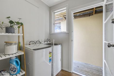 Photo of property in 42 Tiraumea Drive, Pakuranga, Auckland, 2010