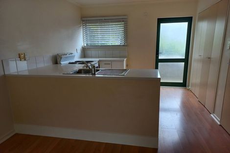 Photo of property in 5 Macnay Way, Murrays Bay, Auckland, 0630