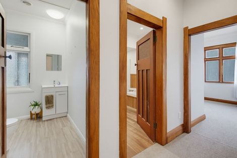 Photo of property in 30 Mccaughan Street, Browns, Winton, 9781