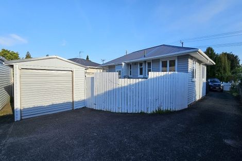 Photo of property in 4 Woodford Avenue, Henderson, Auckland, 0610
