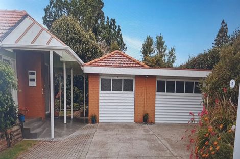 Photo of property in 17 Matipo Avenue, Pomare, Rotorua, 3015