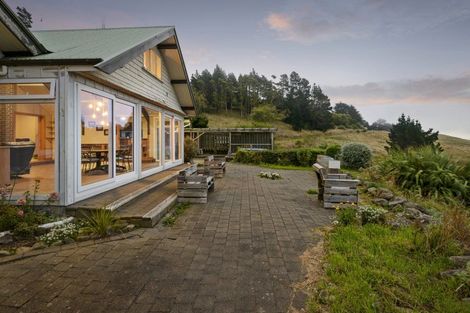 Photo of property in 575 Summit Road, Heathcote Valley, Christchurch, 8081