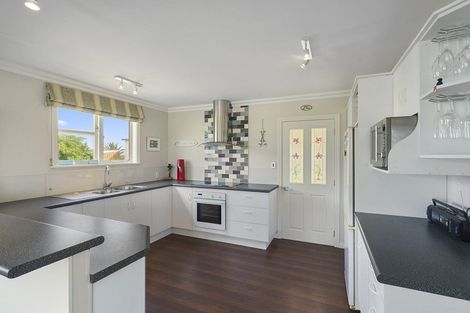 Photo of property in 67 Gawler Street, Te Horo Beach, Otaki, 5581