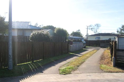 Photo of property in 37 Purcell Place, Melville, Hamilton, 3206