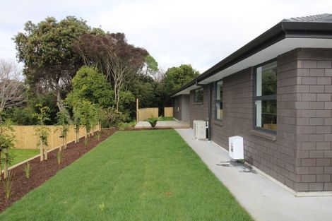 Photo of property in 5 Mackillop Way, Brooklands, New Plymouth, 4310