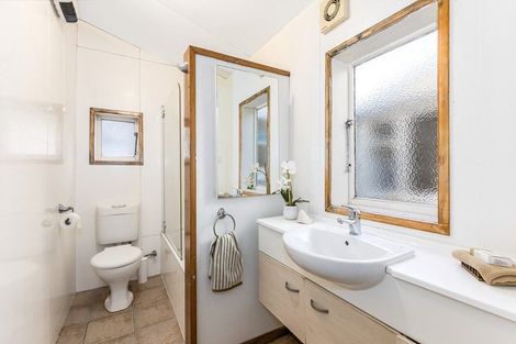 Photo of property in 4 Hanson Street, Mount Cook, Wellington, 6021