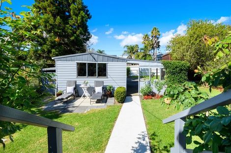 Photo of property in 24 Alice Street, Riverhead, 0820