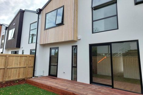 Photo of property in 3/28 Deloraine Street, Somerfield, Christchurch, 8024