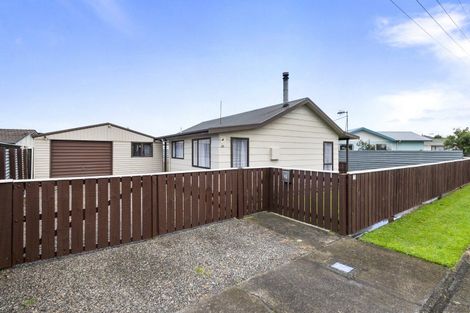 Photo of property in 21 Railway Road, Bunnythorpe, Palmerston North, 4478