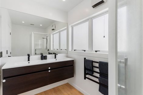 Photo of property in 2 Havelock Avenue, Forrest Hill, Auckland, 0620