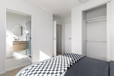 Photo of property in 5/6 Gilberthorpes Road, Islington, Christchurch, 8042