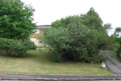 Photo of property in 4 Easter Parade, Glen Eden, Auckland, 0602