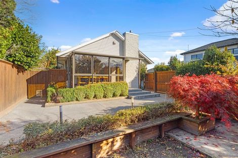 Photo of property in 39 Woodbury Street, Avonhead, Christchurch, 8042