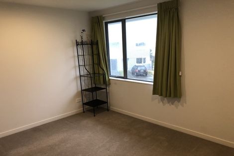 Photo of property in 15/2 Stone Street, Miramar, Wellington, 6022