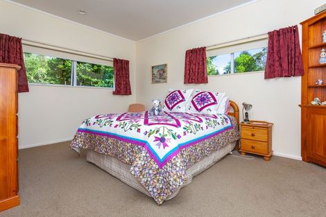 Photo of property in 126 Moana Anu Anu Avenue, Whangamata, 3620