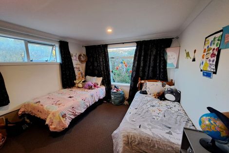 Photo of property in 11b Aratoro Place, Mount Pleasant, Christchurch, 8081