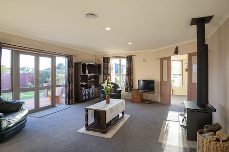 Photo of property in 8 Munro Place, Carters Beach, Westport, 7825