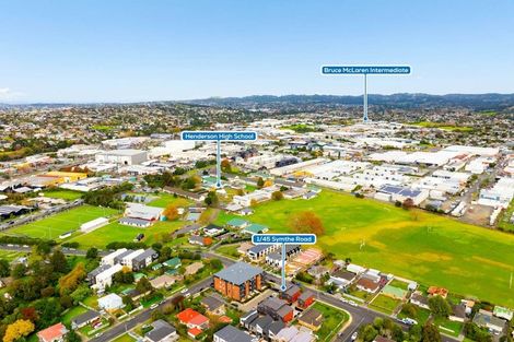 Photo of property in 1/45 Smythe Road, Henderson, Auckland, 0612