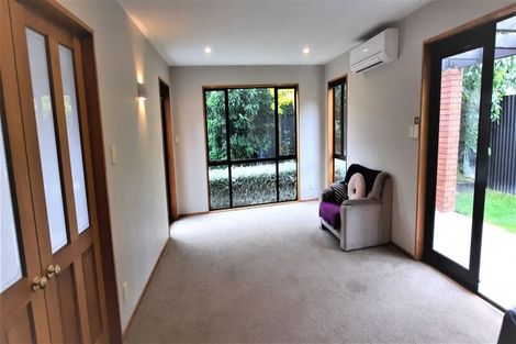 Photo of property in 81a Yaldhurst Road, Sockburn, Christchurch, 8042