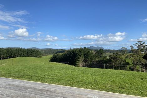 Photo of property in 22 Lakelands Road, Parua Bay, Onerahi, 0192