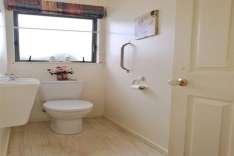 Photo of property in 218 Kirkwood Street, Thames, 3500