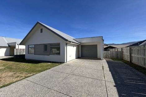 Photo of property in 6a Judge And Jury Drive, Lake Hayes, Queenstown, 9304