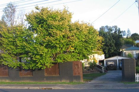 Photo of property in 206 Archers Road, Glenfield, Auckland, 0629