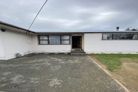 Photo of property in 3 Fairfield Road, Levin, 5510